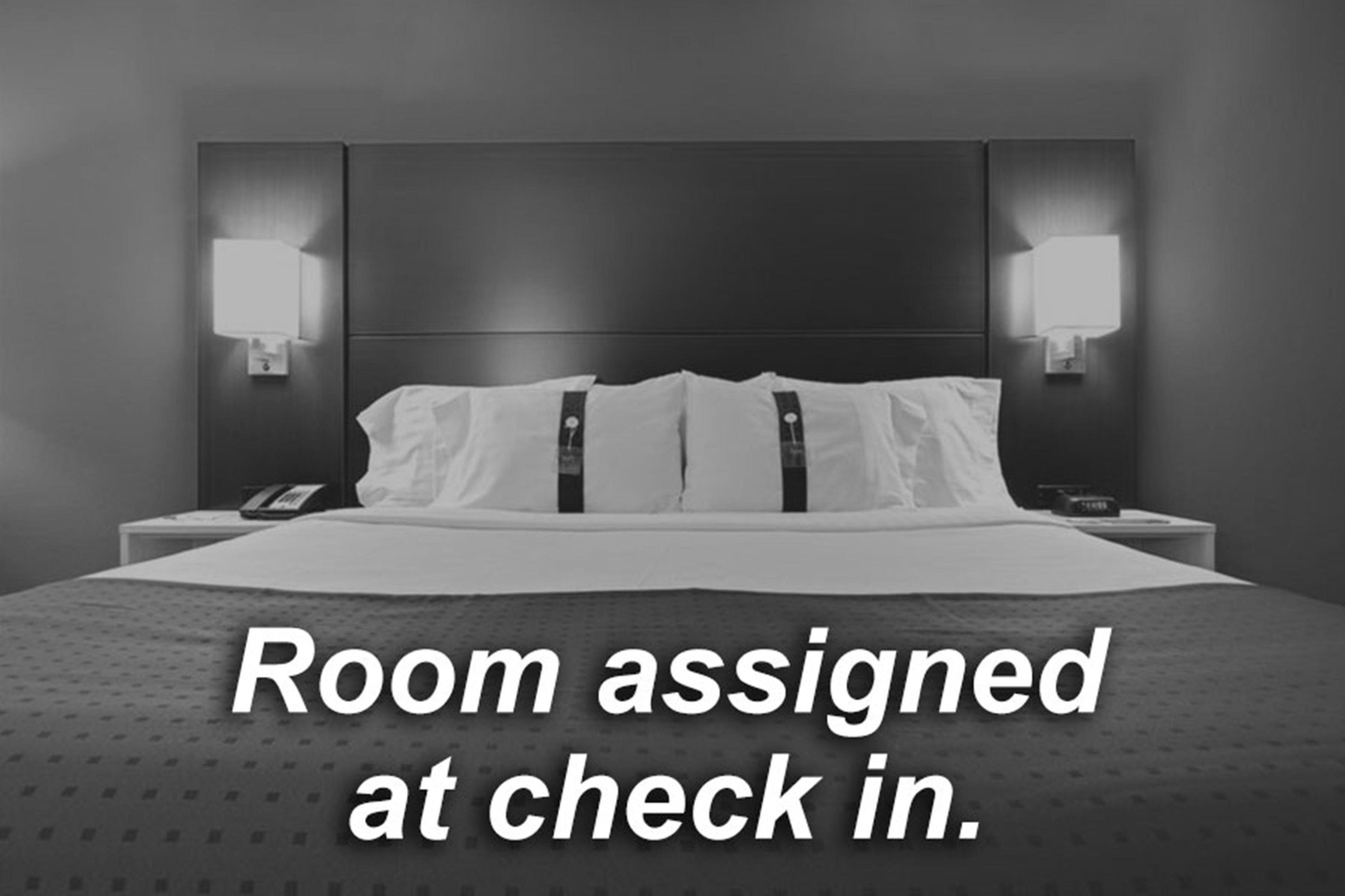 Holiday Inn Express Hotel & Suites 1000 Islands - Gananoque By Ihg Екстериор снимка